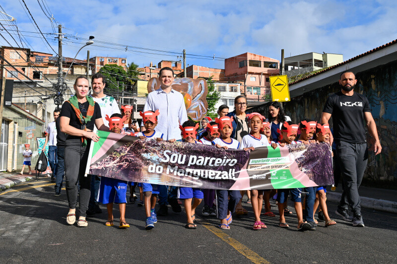 dia-do-manguezal-caminhada-alerta-para-a-preservacao-do-ecossistema
