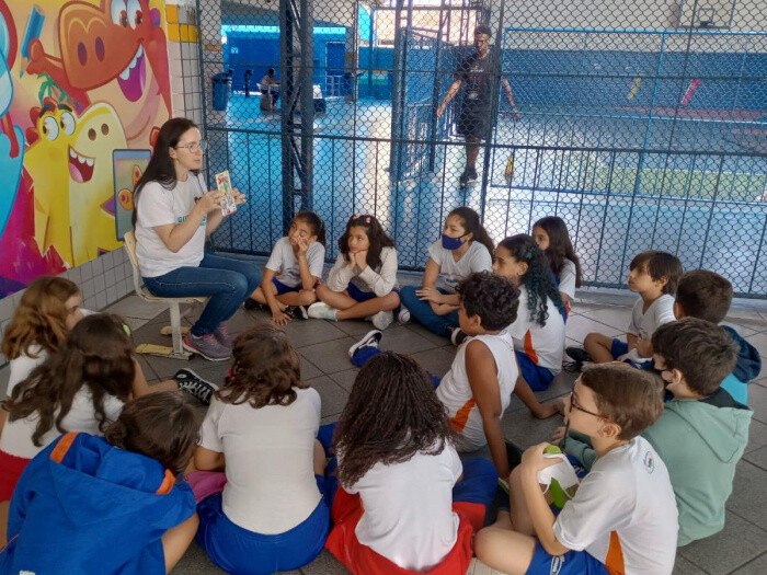 guarda-responsavel-de-animais-estudantes-recebem-orientacoes-sobre-os-cuidados-com-os-pets
